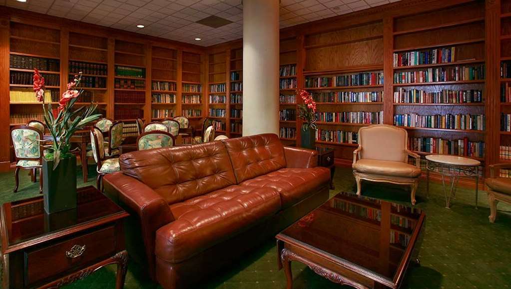 Отель Crowne Plaza Pensacola Grand Удобства фото